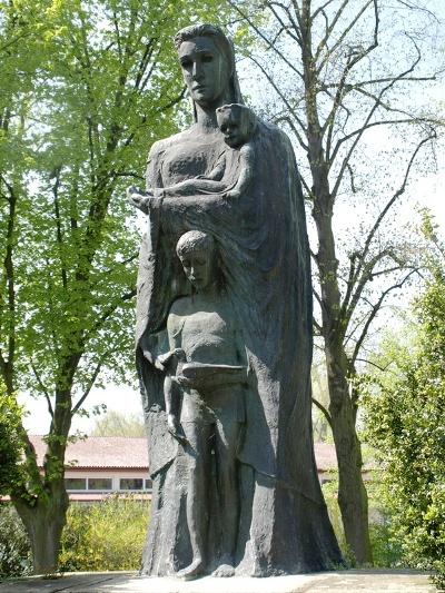 Oorlogsmonument Graben #2