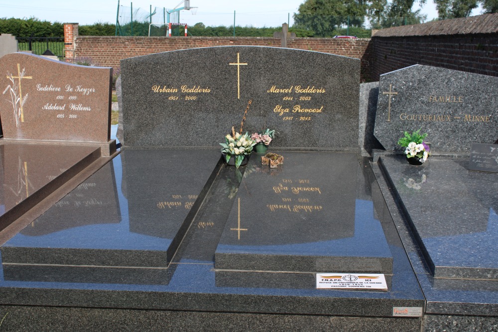 Belgian Graves Veterans Rosseignies #3