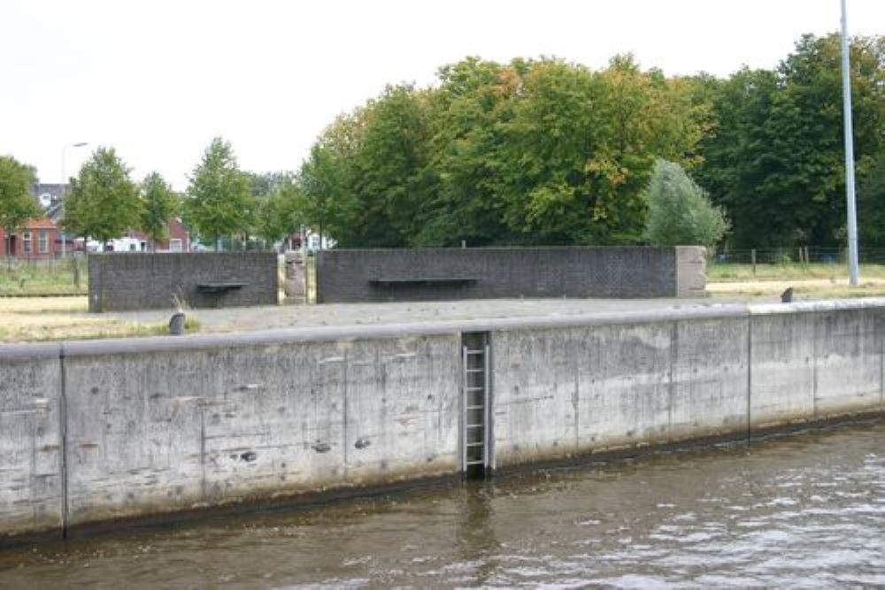 Bombardment Old Oostersluis Groningen #2