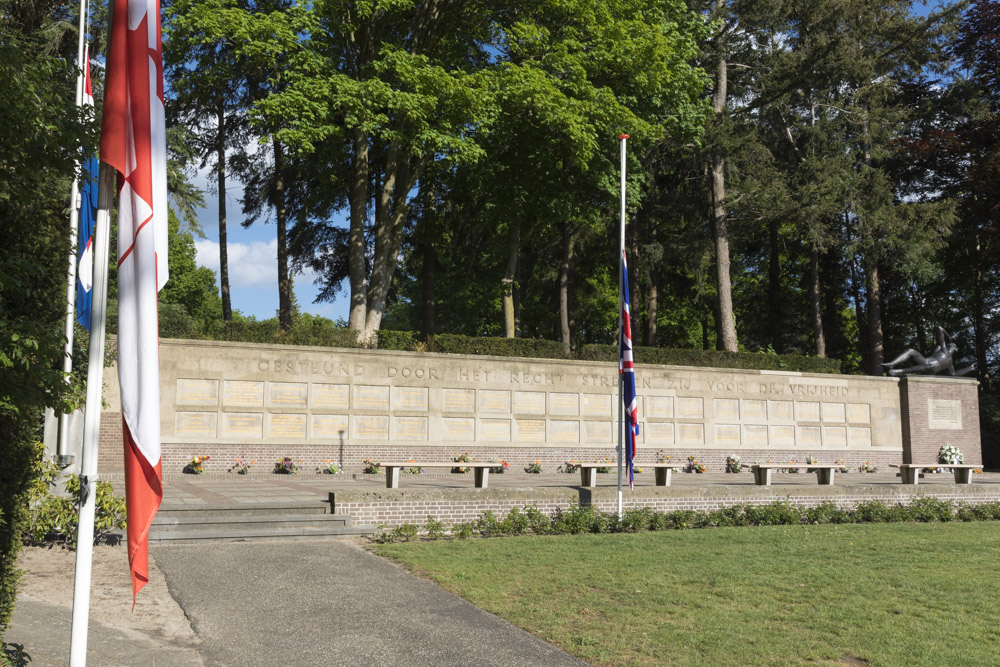 Mausoleum Paasberg Ede