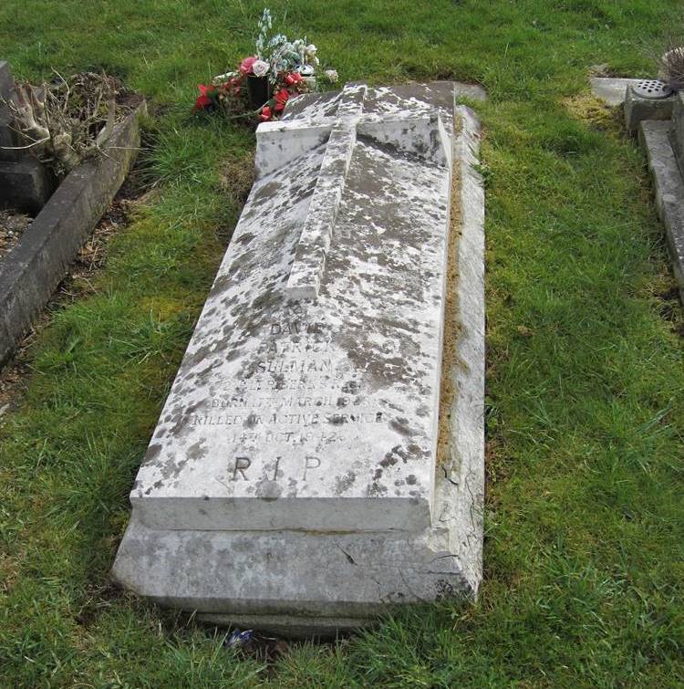 Commonwealth War Grave St. Joseph Church Cemetery