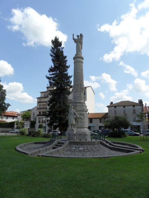 War Memorial Dax