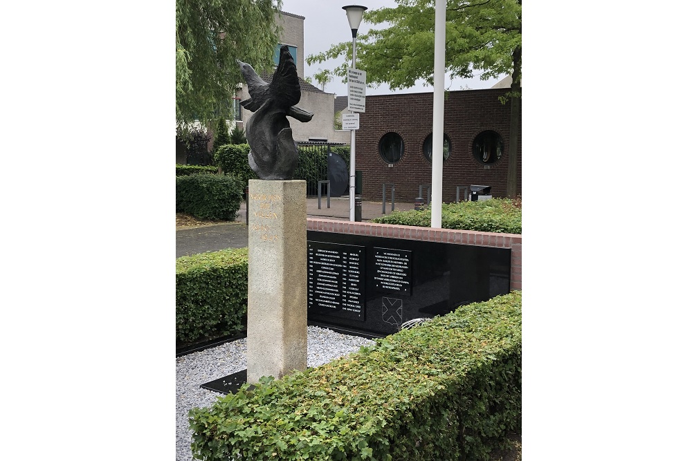 War Memorial Voorhout #1