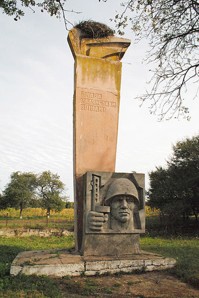 Oorlogsmonument Zhnyborody #1