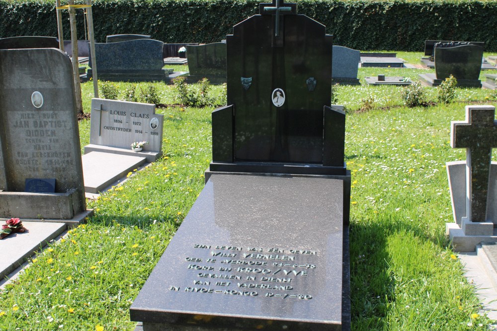 Belgian War Grave Averbode #1