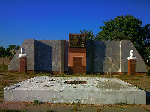 Mass Grave Soviet Soldiers Poshtove #1