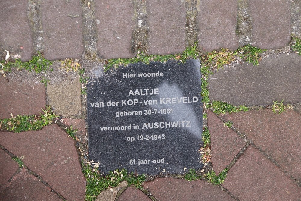 Memorial Stone Verdronkenoord 25