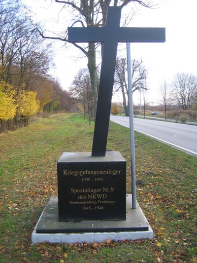 Monumentencomplex Kamp Fnfeichen (Stalag II A) #1