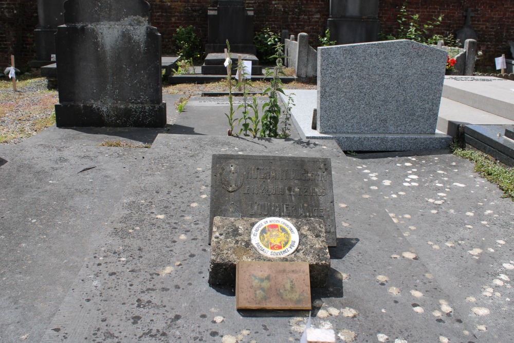 Belgian Graves Veterans Aulnois #1