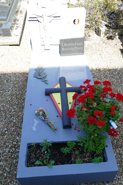 Belgian War Grave Pennedepie #3