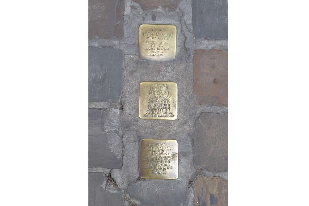 Stolpersteine Huidevettersstraat 74 #1