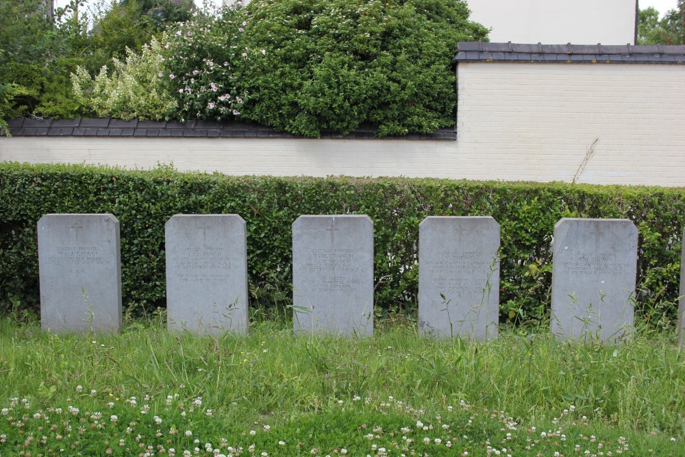 War Graves Kruishoutem #3
