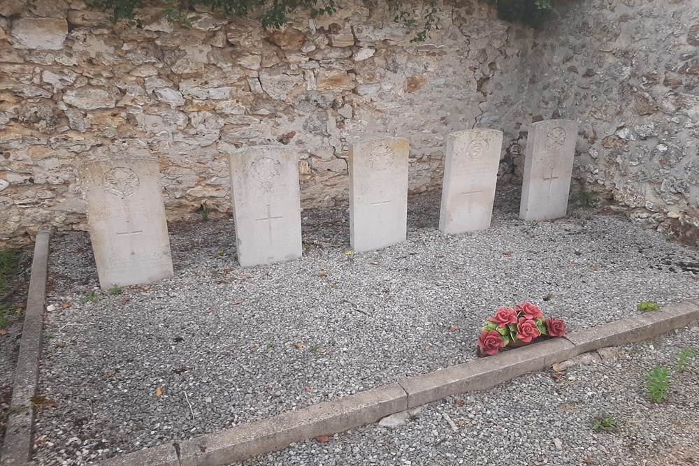 Oorlogsgraven van het Gemenebest Gemeentelijke Begraafplaats Saint-Martin-d'Ablois #1