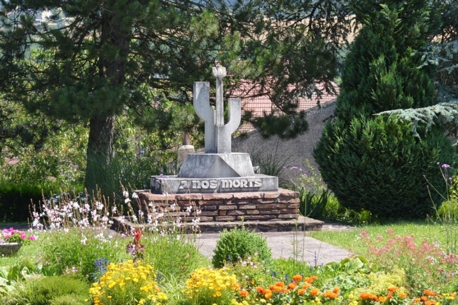 Oorlogsmonument Schwerdorff #1