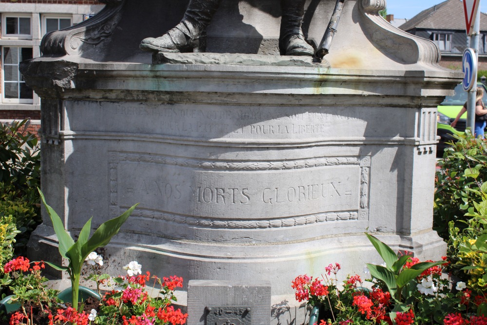 War Memorial Boussu #3