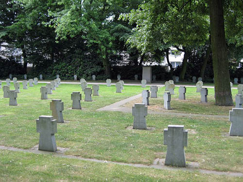 Russian and Polish War Graves Herne #1