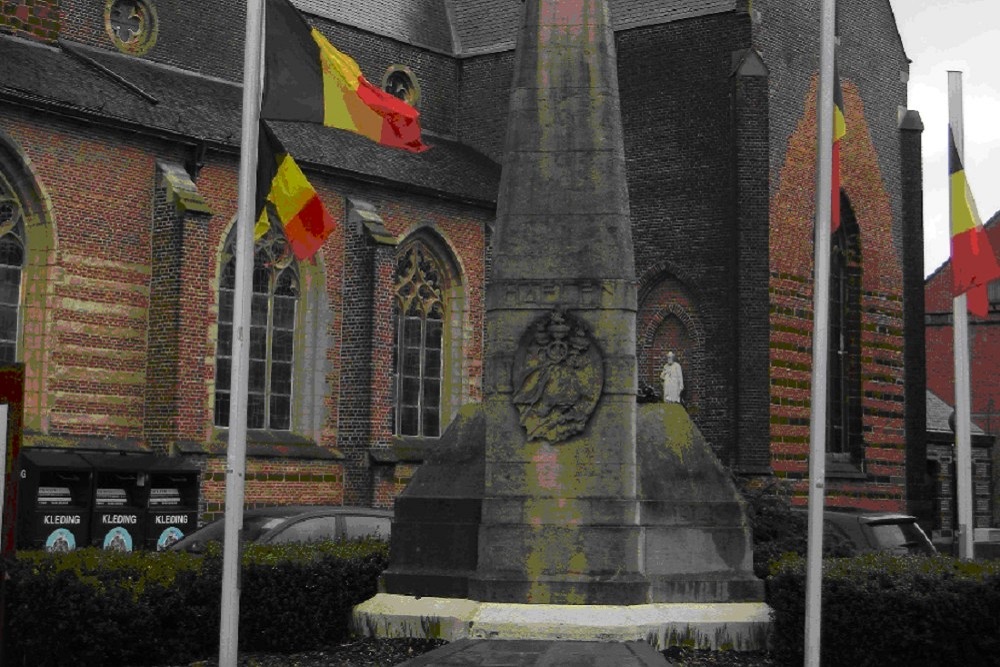 War Memorial The Battle of the Silver Helmets Halen #2