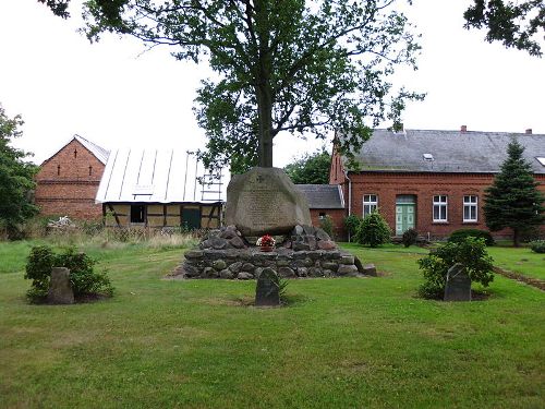 War Memorial Krampfer #1