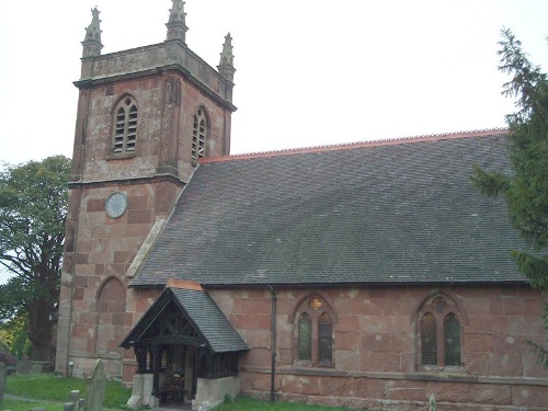 Oorlogsgraf van het Gemenebest St. Luke Churchyard Extension #1