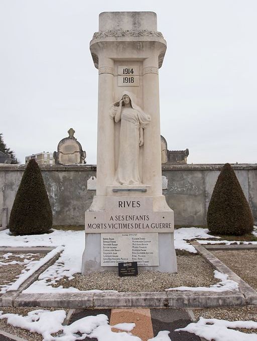 War Memorial Rives #1