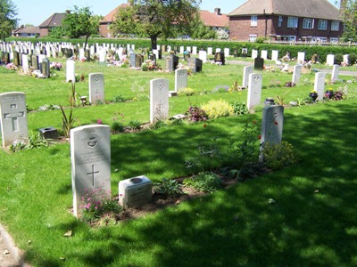 Commonwealth War Graves Barking Cemetery #1