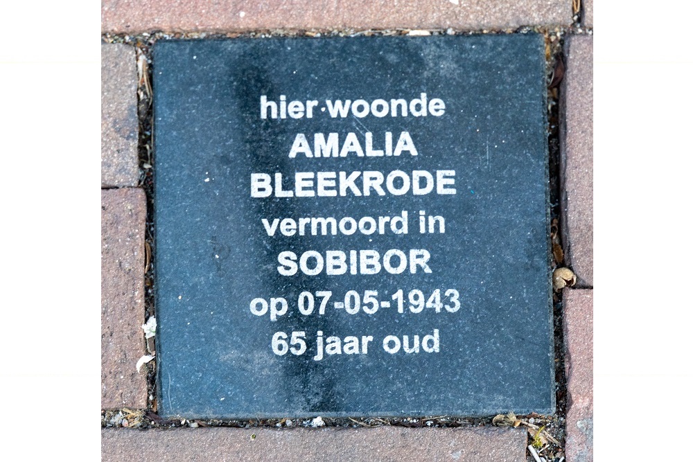 Memorial Stone Arnhemsestraat 26-B #1