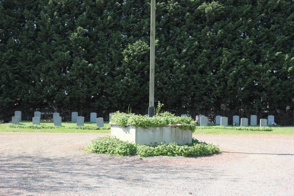 Belgian Graves Veterans Vlezenbeek #1