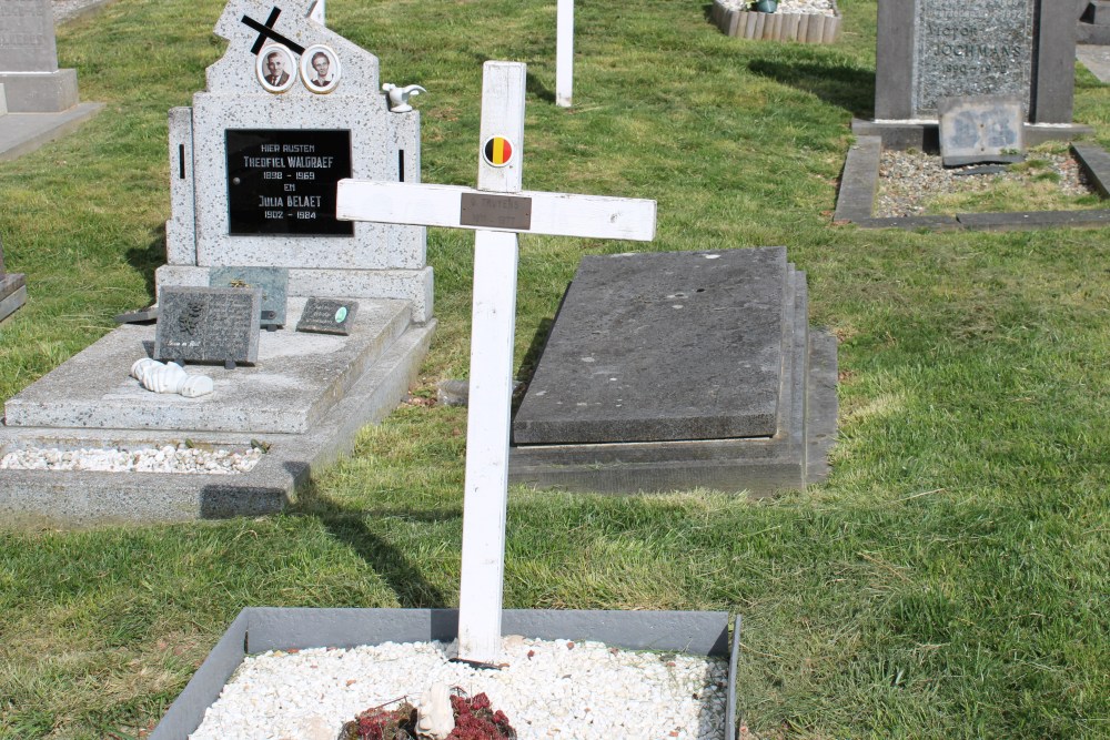 Belgian Graves Veterans Kumtich #3