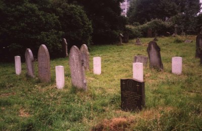 Commonwealth War Graves St. Michael Churchyard