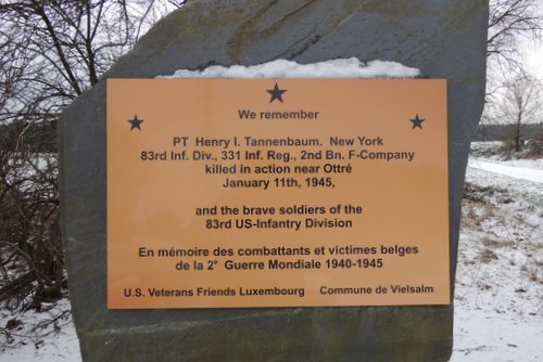 Monument Henry I. Tannenbaum #4