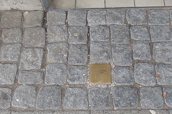Stumbling Stone Wallstraße 2 #1