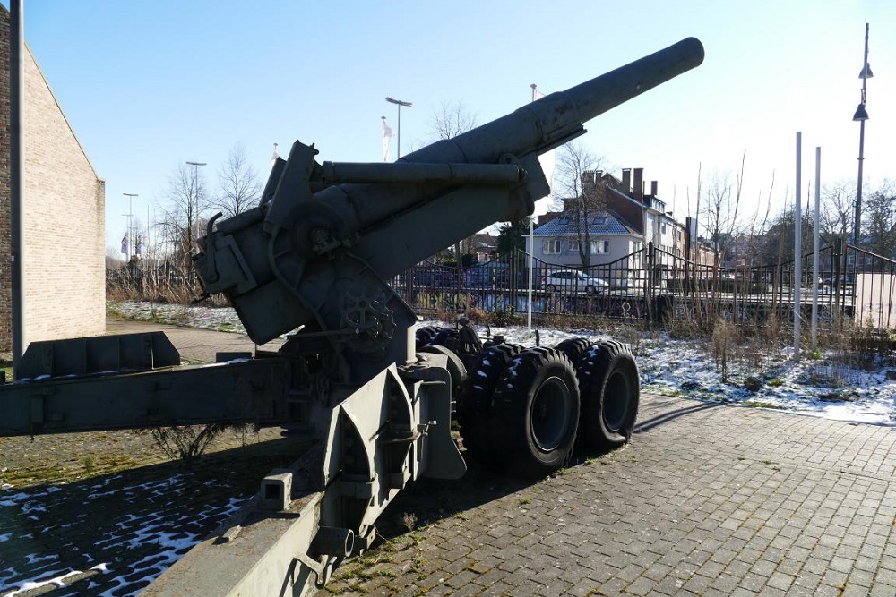 American 203mm Howitzer M1A1 Hasselt #2