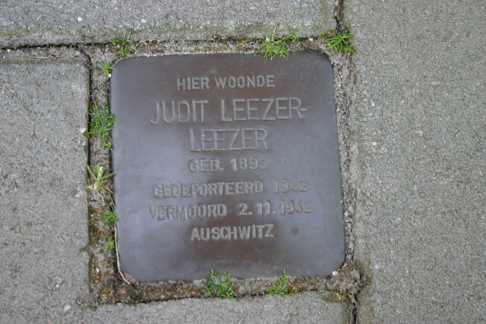 Stolpersteine Sluiskade 124 #4