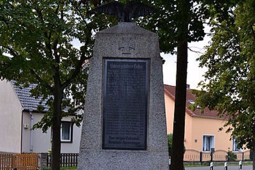 Oorlogsmonument Spreenhagen #1