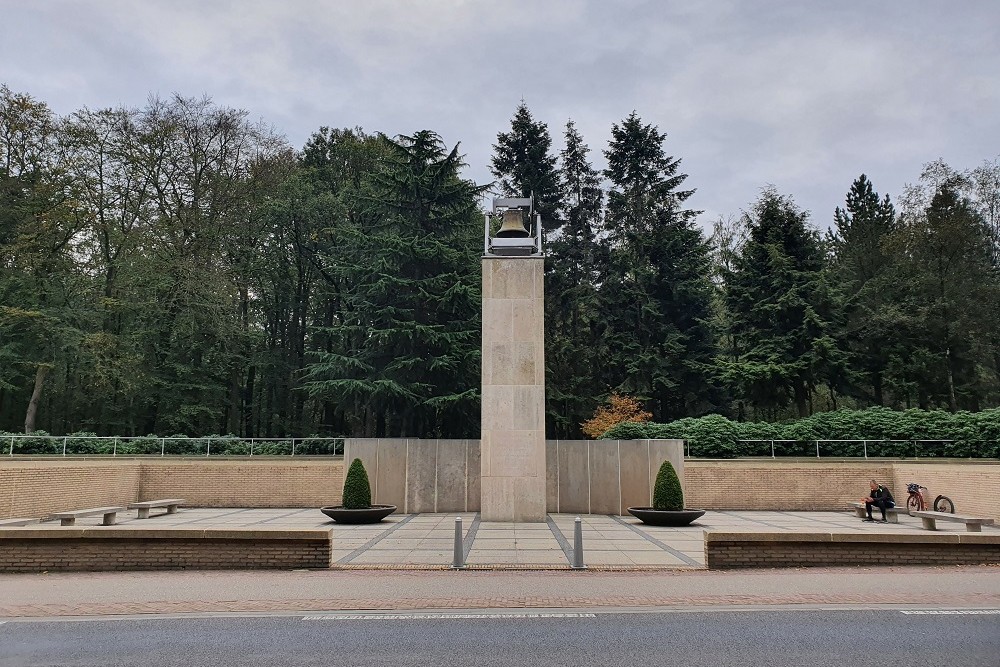 National Army Memorial  Dutch War Cemetery Grebbeberg #1