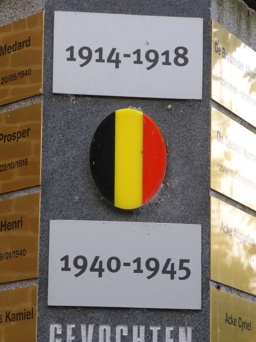 Remembrance Column at the Cemetery Kaprijke #2