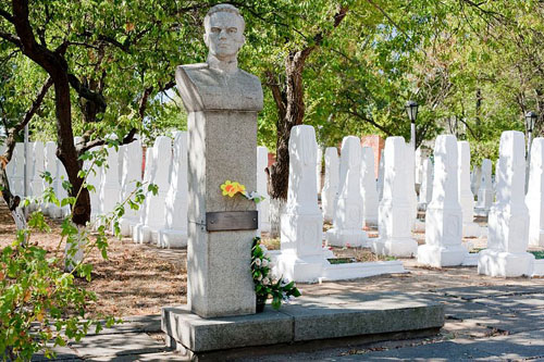 Sovjet Oorlogsbegraafplaats Kerch #2