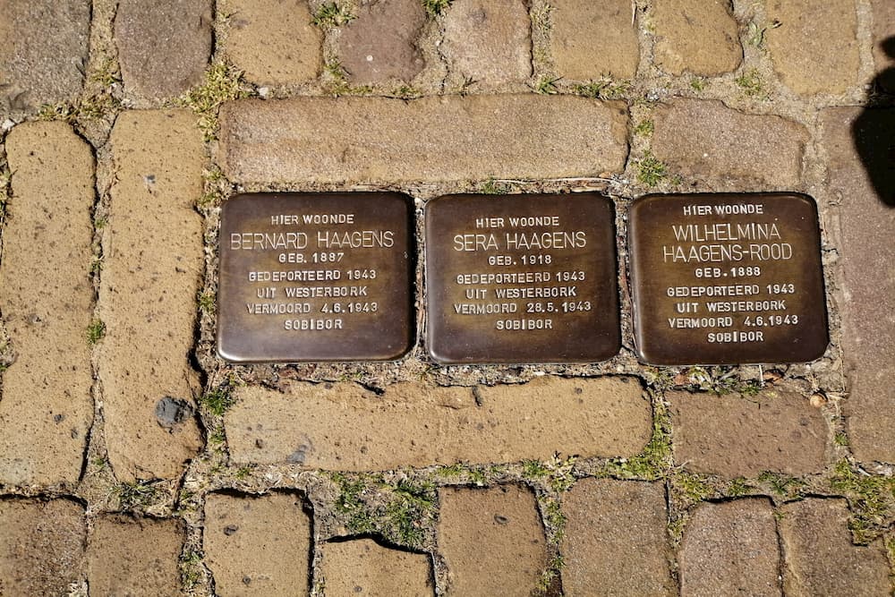 Stolpersteine Achterdorp 7 #1