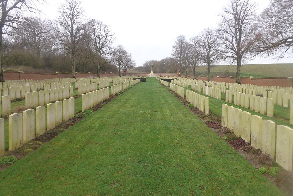 Commonwealth War Cemetery Ancre #1