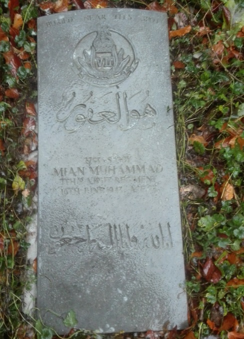 Commonwealth War Grave St. Christopheri Cemetery