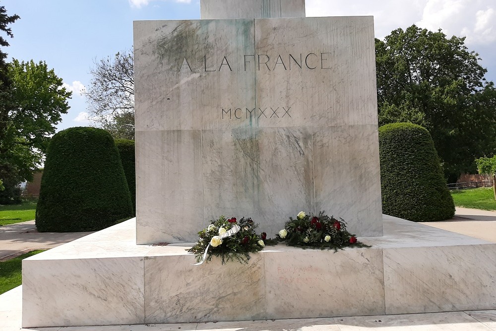 Memorial of Gratitude to France #3