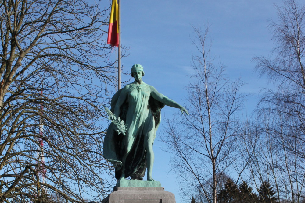 Monument Belgische Militaire Begraafplaats Boncelles #2