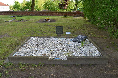 Mass Grave German Soldiers