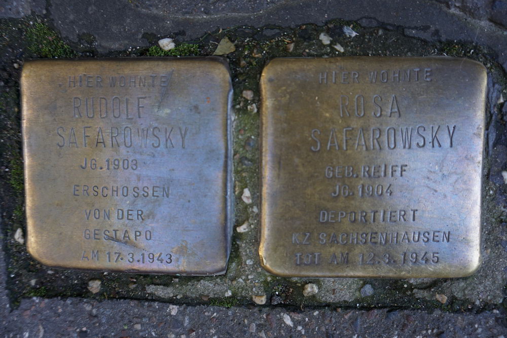 Stolpersteine Thringer Strae 3 #1