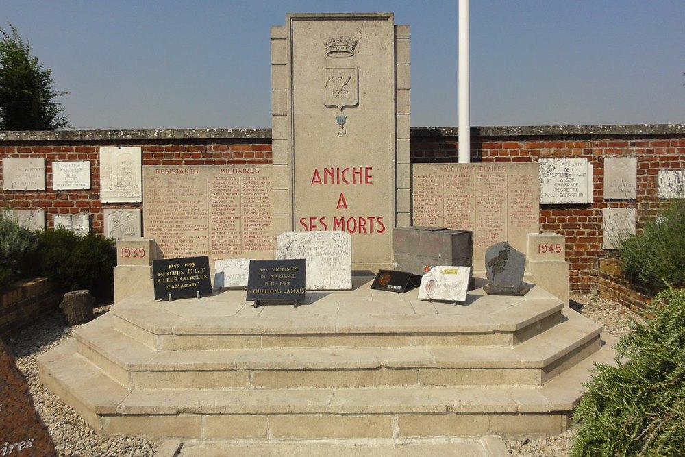 Monument Tweede Wereldoorlog Aniche #1