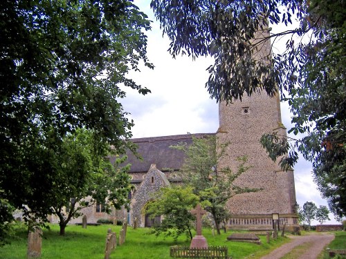 Oorlogsgraf van het Gemenebest All Saints Churchyard