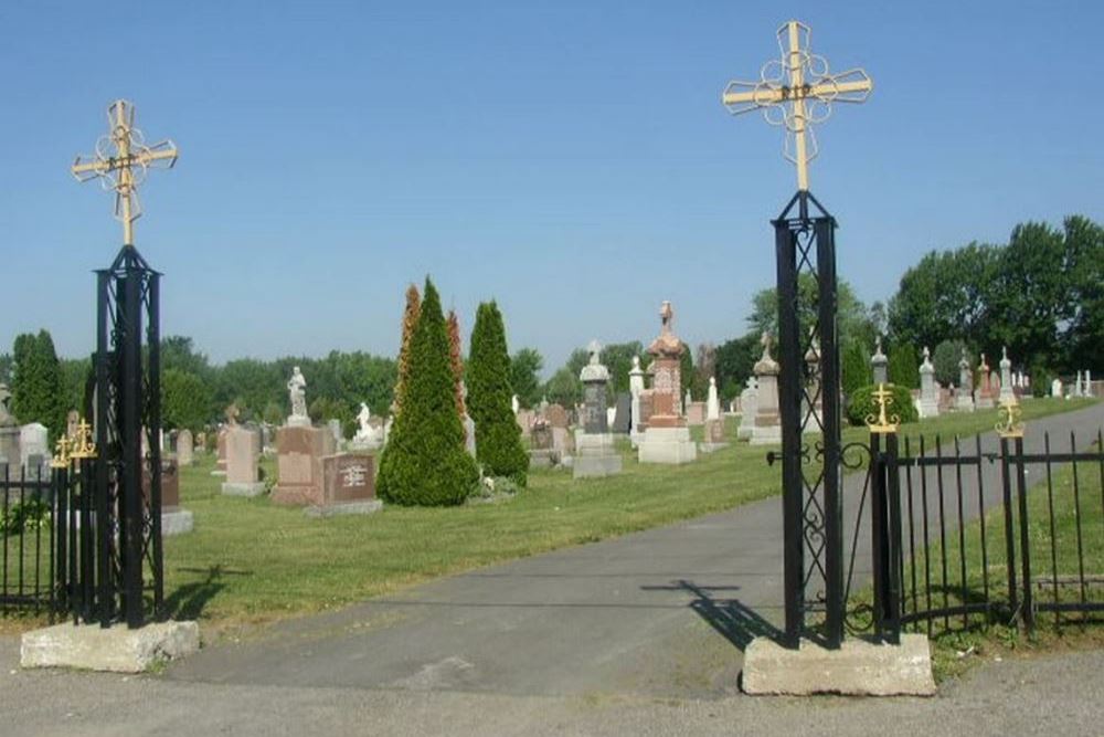 Commonwealth War Graves St. Vincent De Paul Roman Catholic Cemetery #1