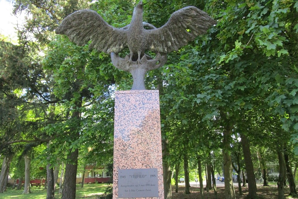 Vrijheidsmonument Zeist #3