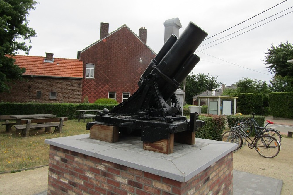 War Memorial Meensel-Kiezegem #2