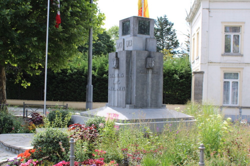 War Memorial Nimy #2